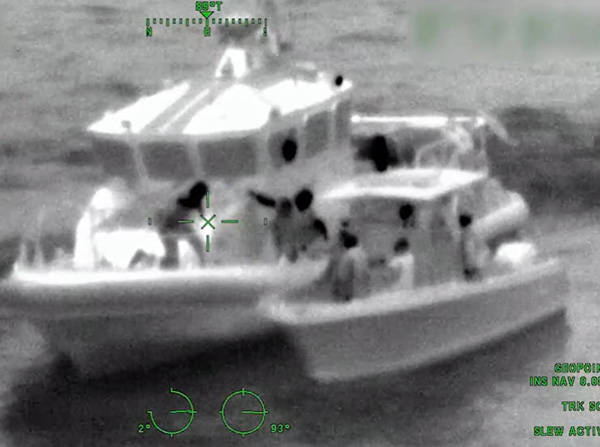 Coast Guard rescues 8 people from disabled boat off Venice